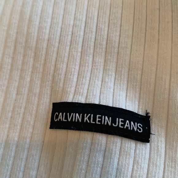 Calvin Klein Zipped Turtleneck Ribbed-Knit Crop Top - Picture 8 of 9